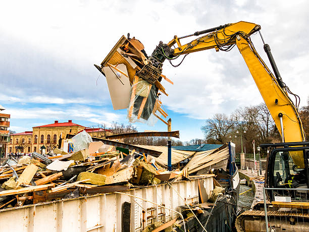 Full-Service Junk Removal in Coaling, AL